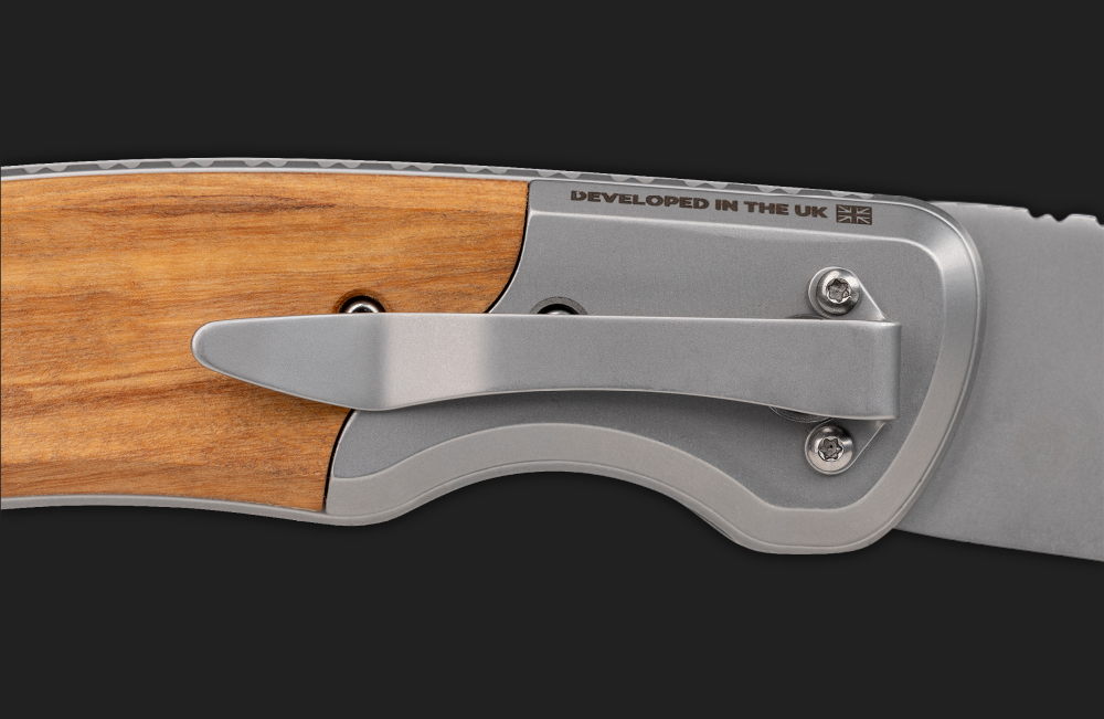 FOLDING UTILITY KNIFE